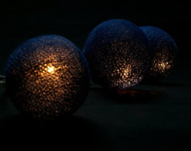 1 Set of 20 LED Black 5cm Cotton Ball Battery Powered String Lights Christmas Gift Home Wedding Party Bedroom Decoration Outd