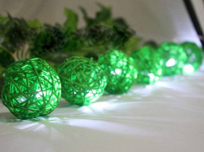 1 Set of Green 5cm Rattan Cane 20 Ball Battery Powered 3m String Lights Christmas Gift Home Wedding Party Bedroom Decoration 