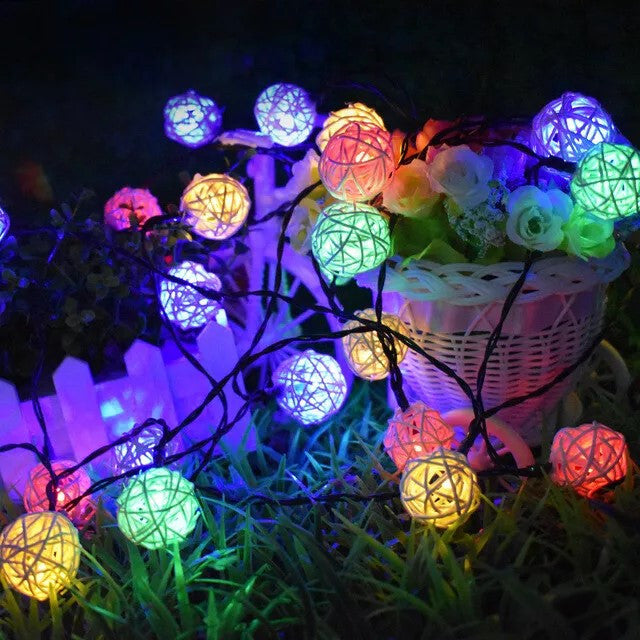 1 Set of Multi Coloured 5cm Rattan Cane 20 Ball Battery Powered 3m String Lights Christmas Gift Home Wedding Party Bedroom De