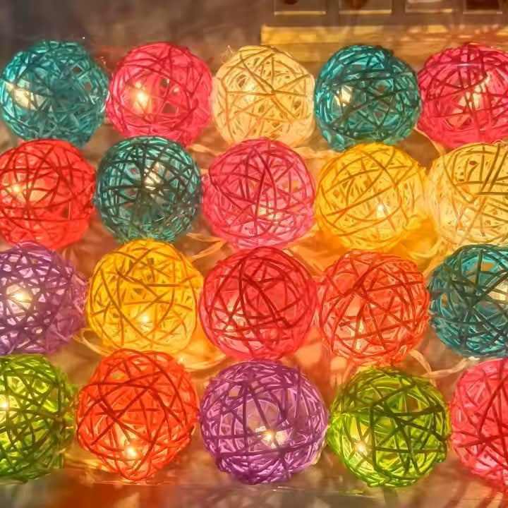 1 Set of Multi Coloured 5cm Rattan Cane 20 Ball Battery Powered 3m String Lights Christmas Gift Home Wedding Party Bedroom De