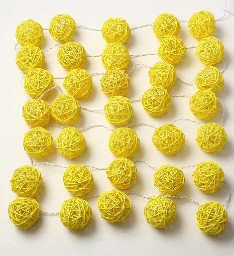 1 Set of Yellow 5cm Rattan Cane 20 Ball Battery Power 3m String Lights Christmas Gift Home Wedding Party Bedroom Decoration T