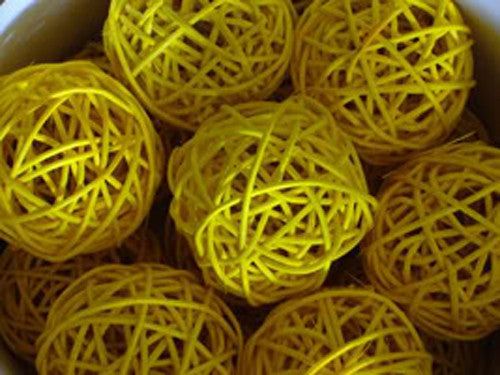 1 Set of Yellow 5cm Rattan Cane 50 Ball Battery Power LONG 5m String Lights Christmas Gift Home Wedding Party Bedroom Decorat